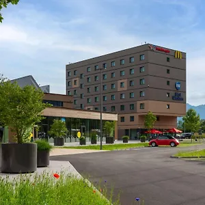 Western Hotel